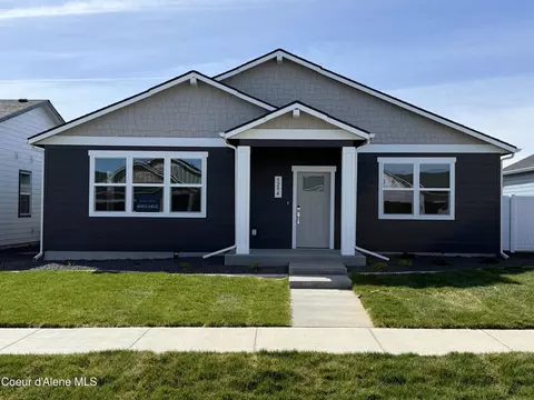 5294 E Aquila Ave, Post Falls, ID 83854