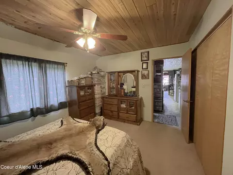 855 Meadowood Rd, Sandpoint, ID 83864 photo 9