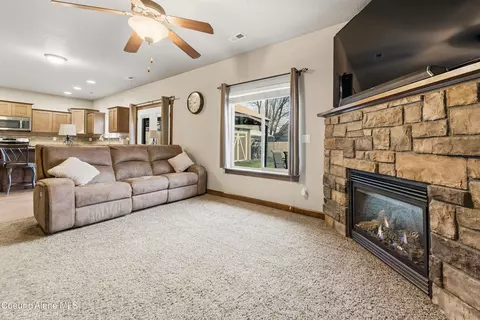 Living - 3250 N Durrow Loop, Post Falls, ID 83854 photo 1 of 3
