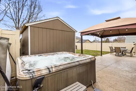 Exterior - 3250 N Durrow Loop, Post Falls, ID 83854 photo 5 of 14