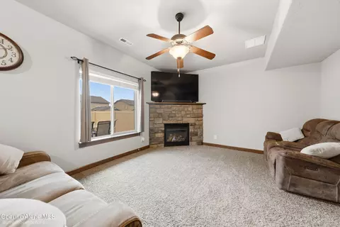 Living - 3250 N Durrow Loop, Post Falls, ID 83854 photo 3 of 3