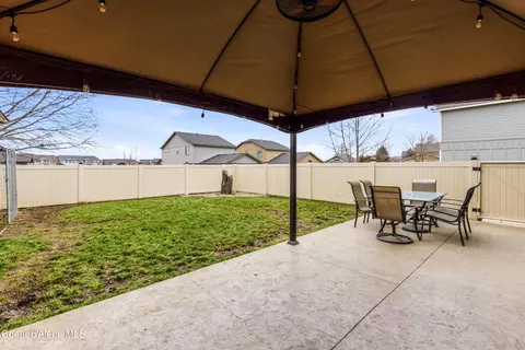 Exterior - 3250 N Durrow Loop, Post Falls, ID 83854 photo 8 of 14