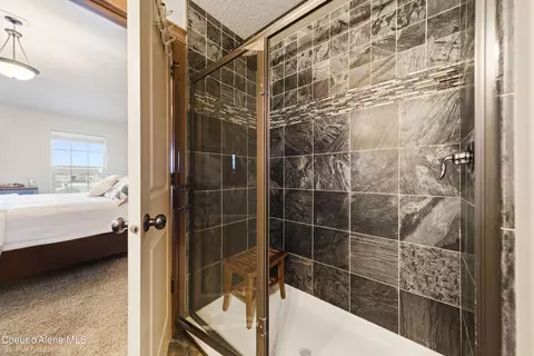 Bath - 3250 N Durrow Loop, Post Falls, ID 83854 photo 1 of 2