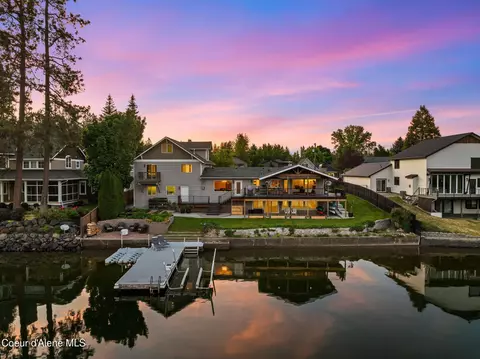 1926 E Rodkey Dr, Post Falls, ID 83854