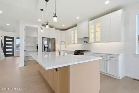 Kitchen - 2448 E Salvation Ct, Post Falls, ID 83854 photo 1 of 2