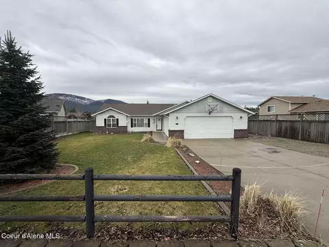 7605 W Boekel Rd, Rathdrum, ID 83858