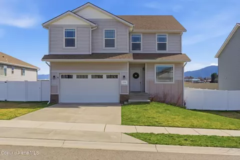 9798 N Heston Loop, Hayden, ID 83835