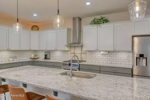 Kitchen - 4427 E Marble Fox Ave, Post Falls, ID 83854 photo 5 of 7