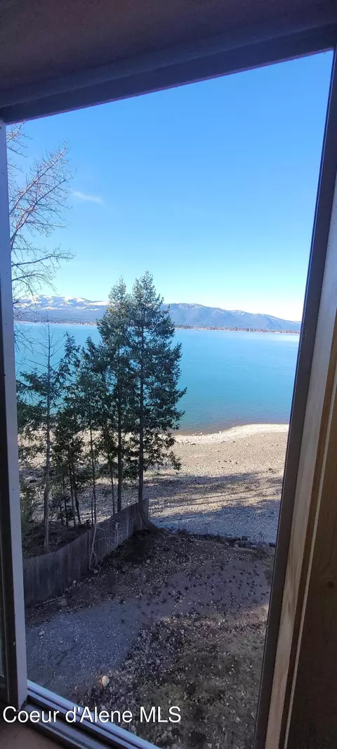 View/Area - 45 Waterside Ln, Sagle, ID 83860 photo 2 of 3