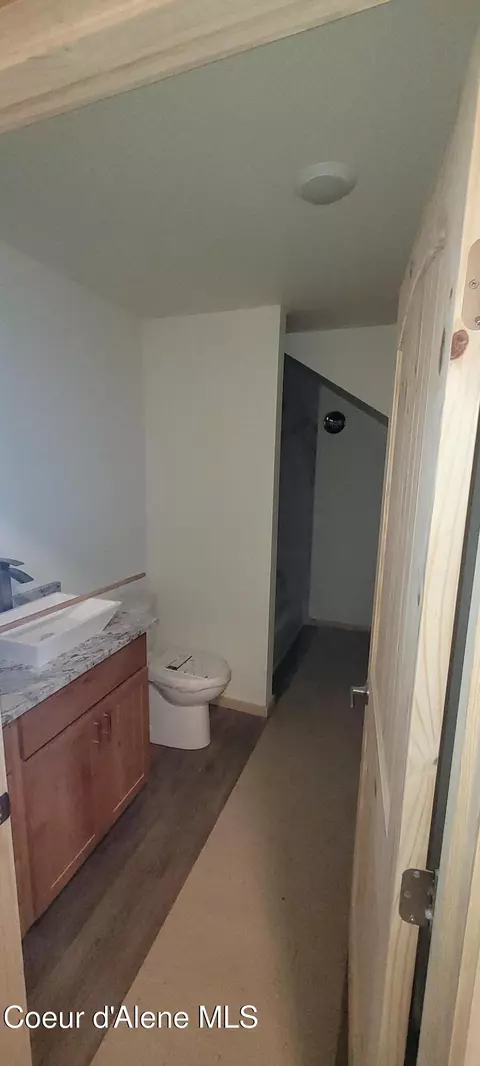 Entry Way - 45 Waterside Ln, Sagle, ID 83860 photo 1 of 6