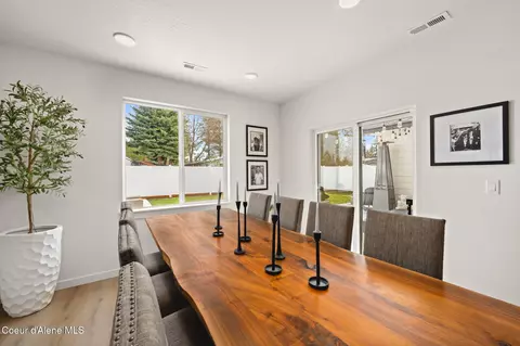 Dining - 16037 N Hadley Loop, Rathdrum, ID 83858 photo 2 of 2