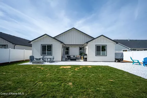 Exterior - 16037 N Hadley Loop, Rathdrum, ID 83858 photo 4 of 6