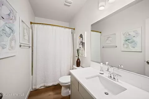 Bath - 16037 N Hadley Loop, Rathdrum, ID 83858 photo 1 of 4