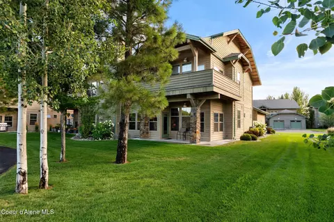 511 Guthrie Pl # 502, Dover, ID 83825