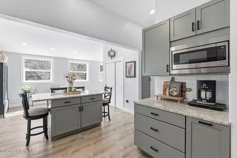 Kitchen - 632 Main St, Wardner, ID 83837 photo 5 of 6
