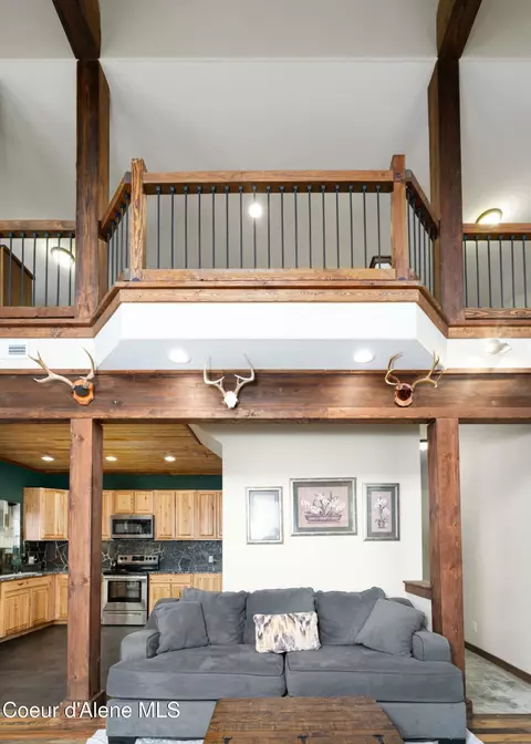 12251 W Blessing Hill Rd, Post Falls, ID 83854