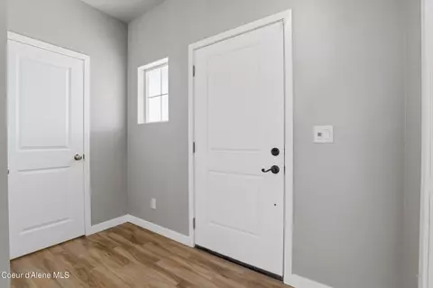 Entry Way - 623 E Penrose Ave, Post Falls, ID 83854 photo 1 of 4