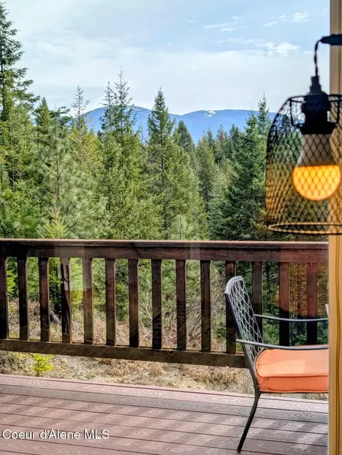 Exterior - 845 Cougar Rd, Naples, ID 83847 photo 3 of 20