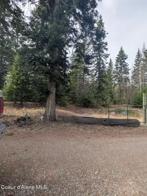 Exterior - 845 Cougar Rd, Naples, ID 83847 photo 20 of 20