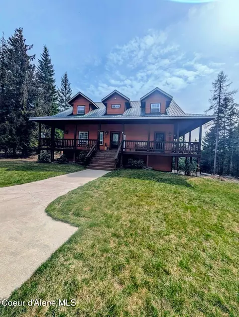 Exterior - 845 Cougar Rd, Naples, ID 83847 photo 9 of 20