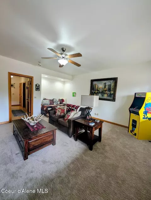 Bedroom - 845 Cougar Rd, Naples, ID 83847 photo 7 of 7