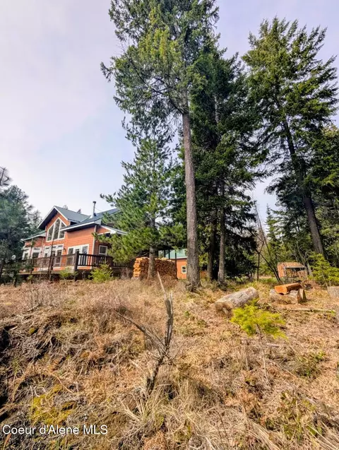 Exterior - 845 Cougar Rd, Naples, ID 83847 photo 18 of 20