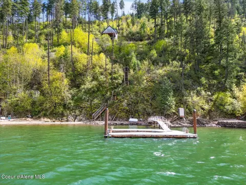 View/Area - 7809 E Bridger Trl, Harrison, ID 83833 photo 3 of 4