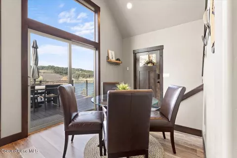 Dining - 7809 E Bridger Trl, Harrison, ID 83833 photo 2 of 2