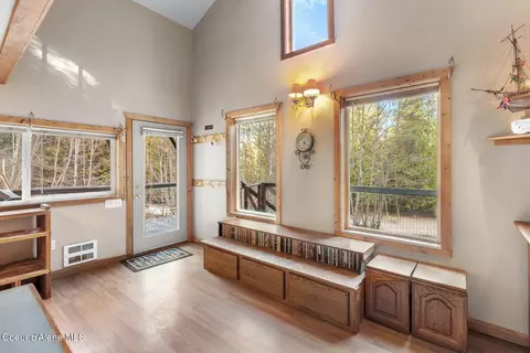 Entry Way - 6284 Talache Rd, Sagle, ID 83860 photo 1 of 2