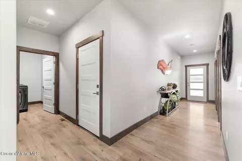 Entry Way - 13986 N Rainier Loop, Rathdrum, ID 83858 photo 4 of 6