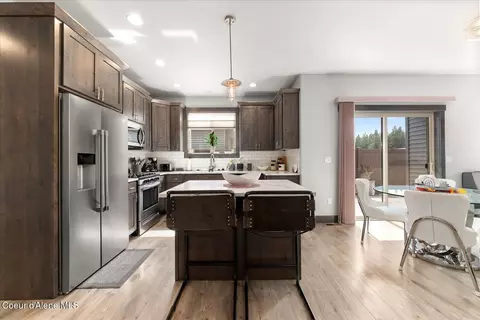 Kitchen - 13986 N Rainier Loop, Rathdrum, ID 83858 photo 2 of 7
