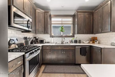 Kitchen - 13986 N Rainier Loop, Rathdrum, ID 83858 photo 7 of 7
