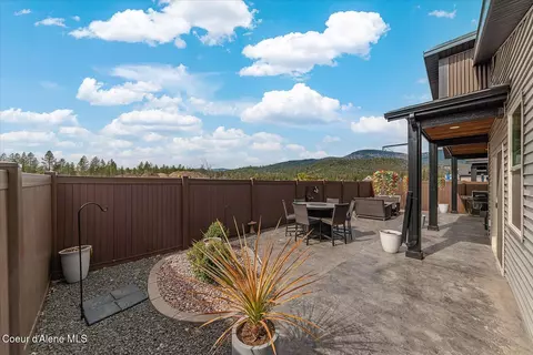 Exterior - 13986 N Rainier Loop, Rathdrum, ID 83858 photo 8 of 17