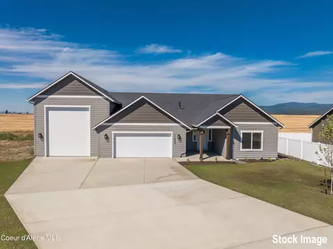 6962 W Constantine Ln, Rathdrum, ID 83858