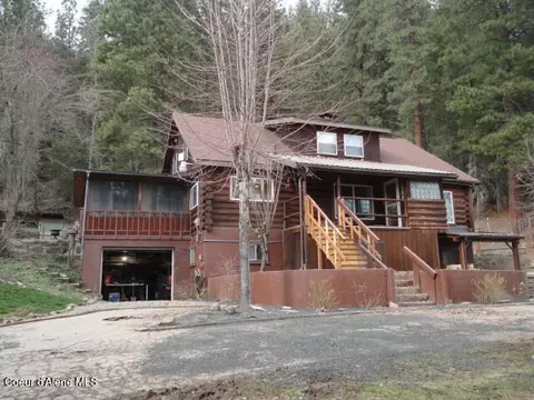 1034 Saint Joe River Rd, Saint Maries, ID 83861