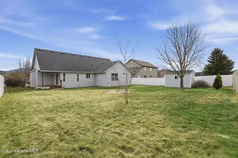 Exterior - 974 E Warm Springs Ave, Post Falls, ID 83854 photo 5 of 7
