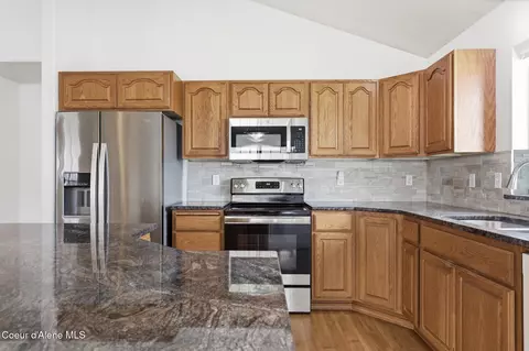 Kitchen - 974 E Warm Springs Ave, Post Falls, ID 83854 photo 1 of 3