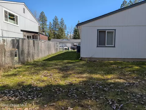 Exterior - 901-903 Hickory Glen Ave, Sandpoint, ID 83864 photo 10 of 16