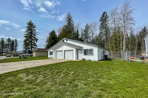 Exterior - 901-903 Hickory Glen Ave, Sandpoint, ID 83864 photo 4 of 16