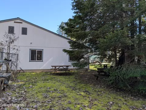 Exterior - 901-903 Hickory Glen Ave, Sandpoint, ID 83864 photo 12 of 16