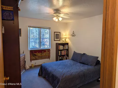 Bedroom - 901-903 Hickory Glen Ave, Sandpoint, ID 83864 photo 2 of 6