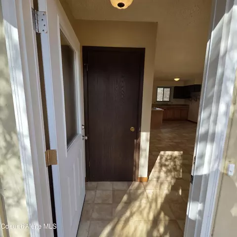 707 Cedar St, Saint Maries, ID 83861