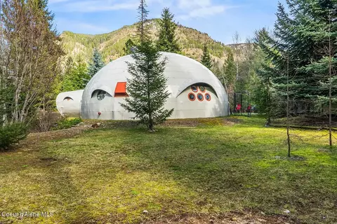 Exterior - 123 E Mountain View Rd, Clark Fork, ID 83811 photo 8 of 18
