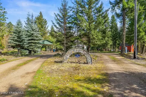 Exterior - 123 E Mountain View Rd, Clark Fork, ID 83811 photo 2 of 18