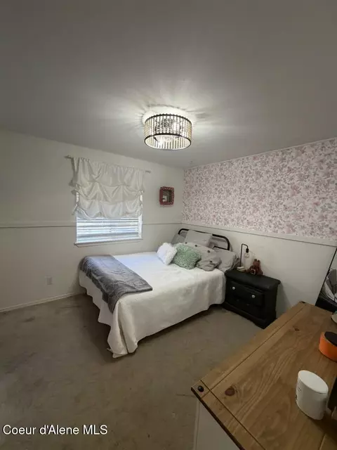 Bedroom - 906 E Glacier Peak Dr, Post Falls, ID 83854 photo 3 of 3