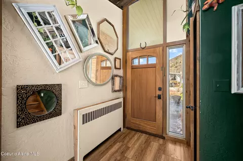 Entry Way - 9 Margaret Ave, Kellogg, ID 83837 photo 1 of 4