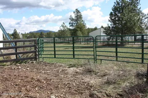 Exterior - 6493 E Trinity Ln, Athol, ID 83801 photo 3 of 4