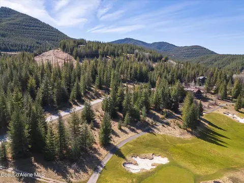 286 Diamond Hitch Dr, Kellogg, ID 83837 photo 11