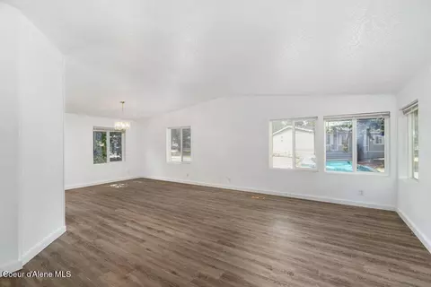 Living - 122 E Walrose Loop, Hayden, ID 83835 photo 1 of 3