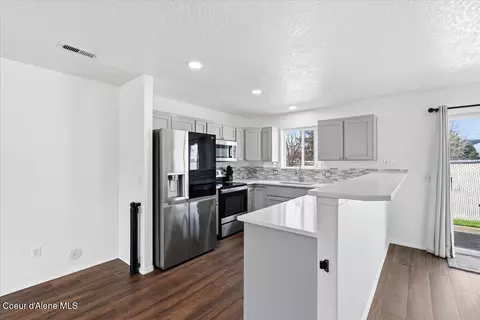 Kitchen - 580 N Hydra Pl, Post Falls, ID 83854 photo 1 of 5
